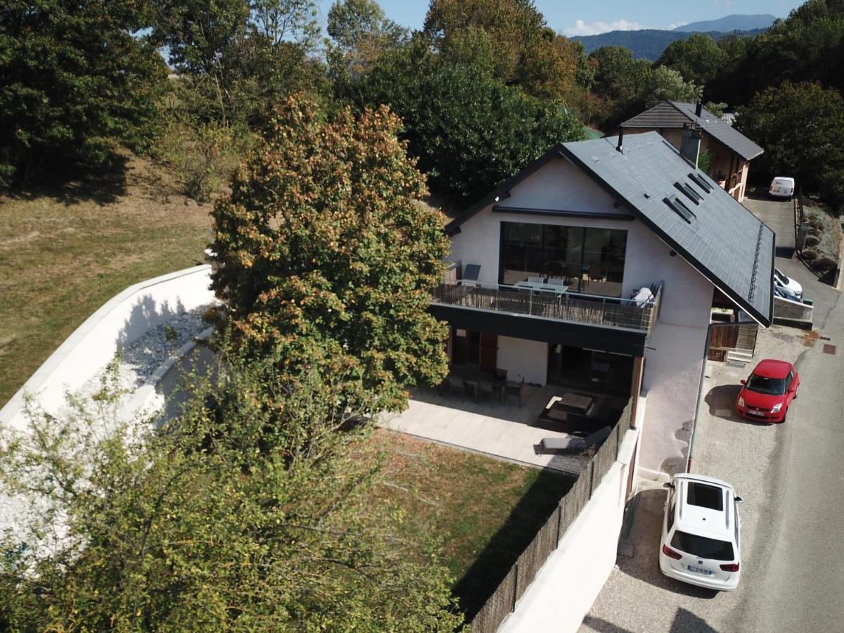 Gite Clair, Spacieux Et Cosy Avec Vue Sur Le Massif De La Chartreuse Apartment Sainte-Helene-du-Lac ภายนอก รูปภาพ